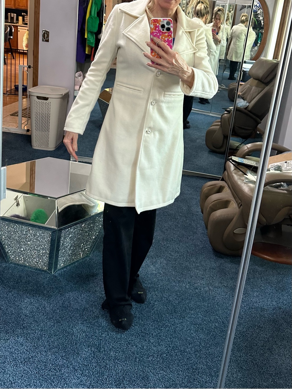 Christmas Carol Elegant Women's White Wool Coat Size Small